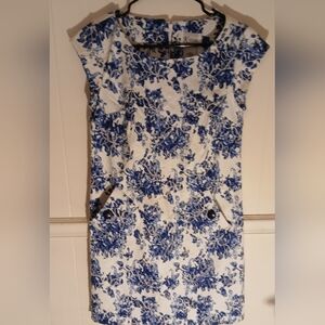 K studio blue floral dress sz.6